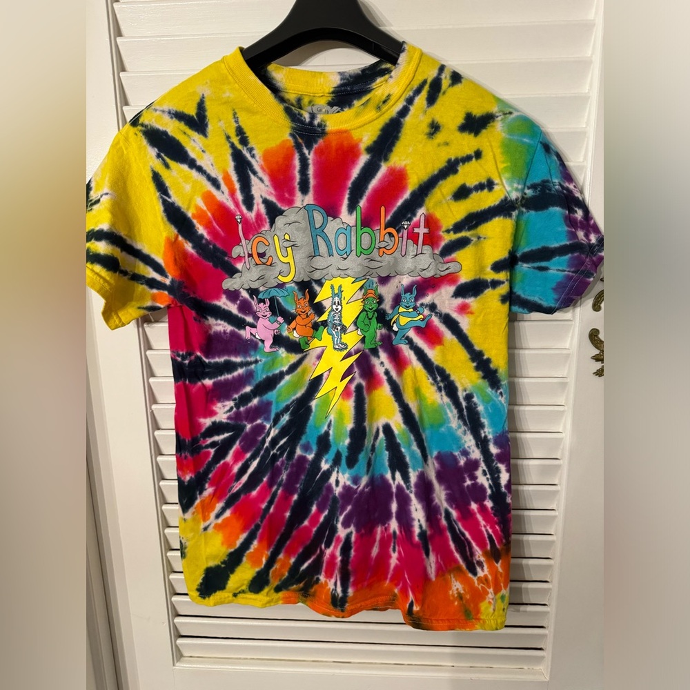 Icy Rabbit Tie Dye Grateful Dead size Medium bright colors